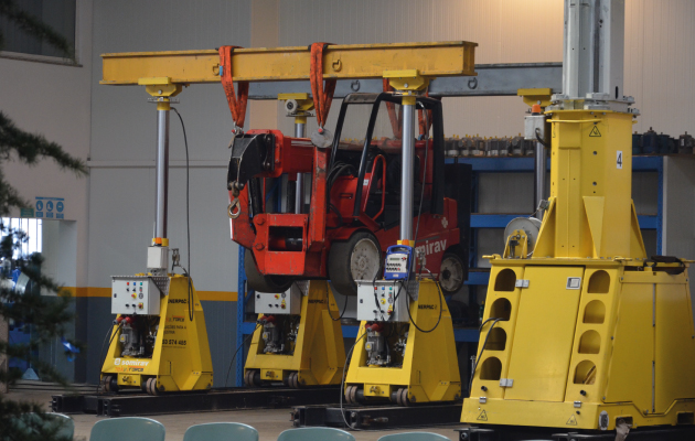 aluguer equipamentos porticos hidraulicos (1)